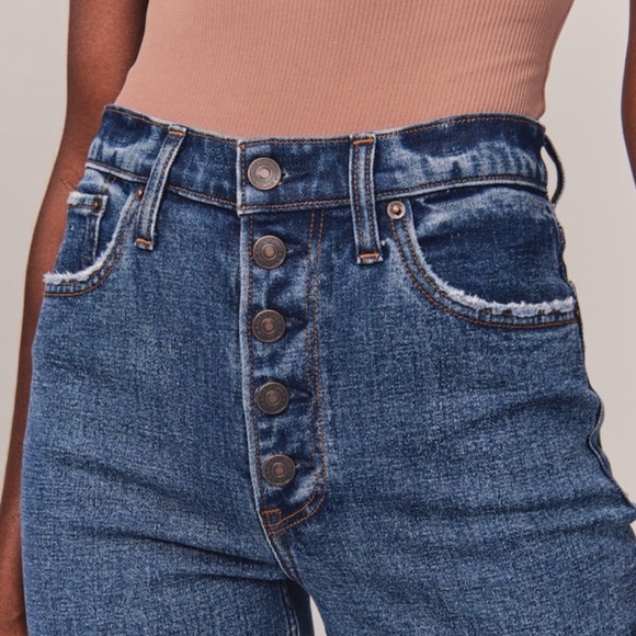 Abercrombie & Fitch The Mom High Rise Straight Leg Jean Size 16S Medium Blue - Picture 3 of 14